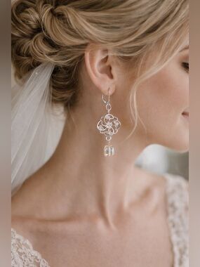 Vintage-Inspired Bridal Drop Earrings | Champagne Crystal | Silver | Leverback
